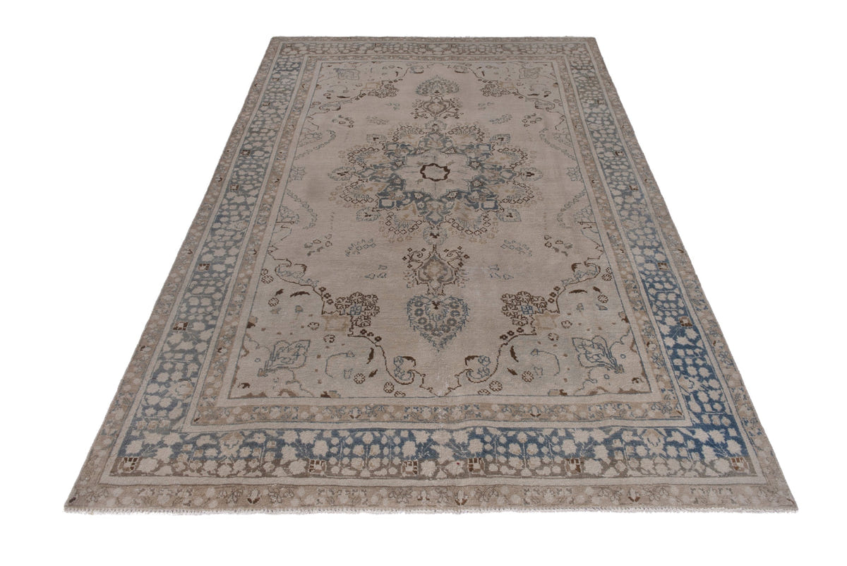 2555, Persian Sabzevar Area Rug