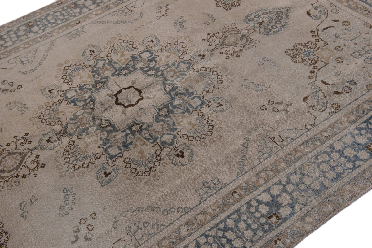 2555, Persian Sabzevar Area Rug