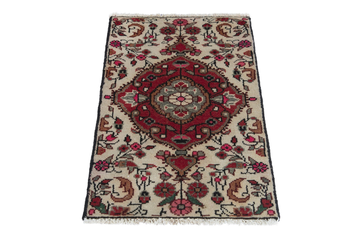 Persian Hamadan accent rug in ivory and deep red, view 3 of 10