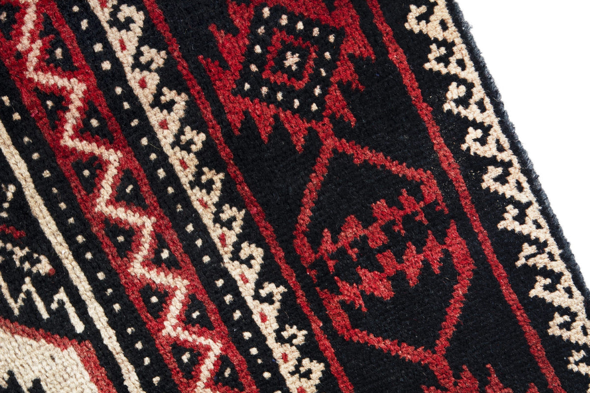 3007, Persian Torkaman Area Rug