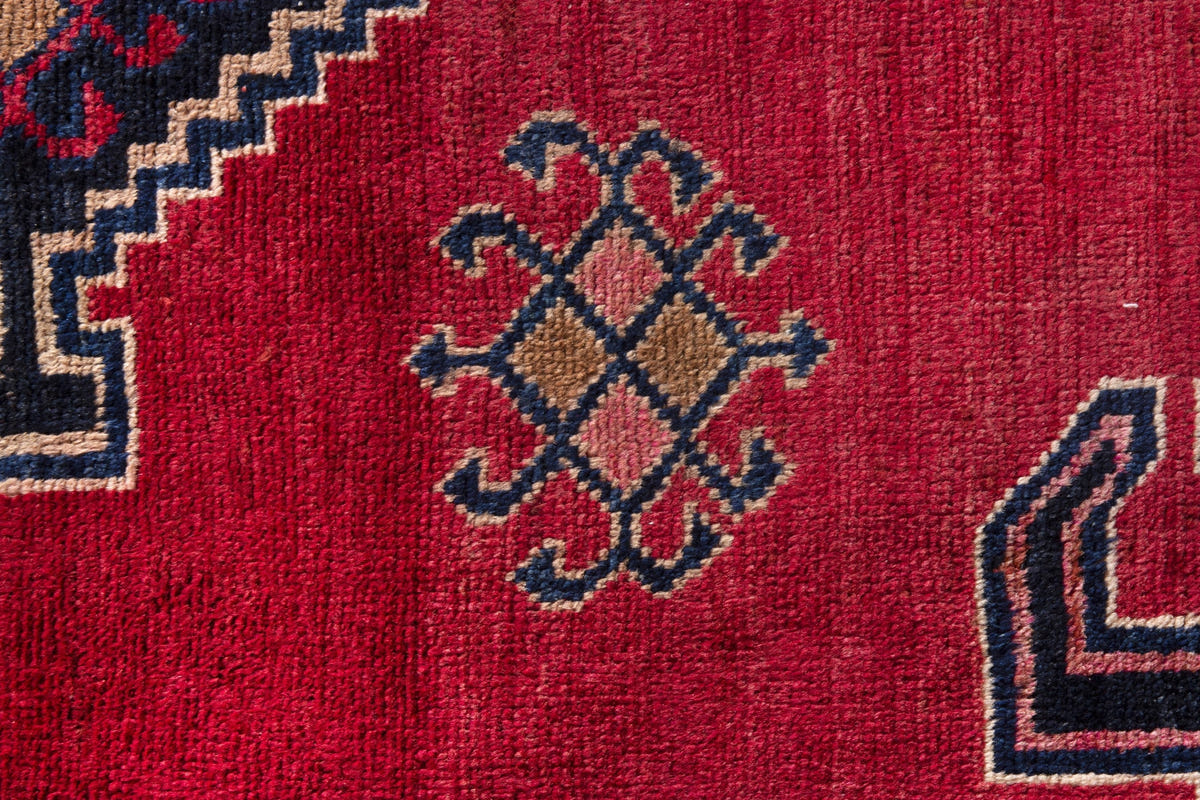 3035, Persian Lori Area Rug