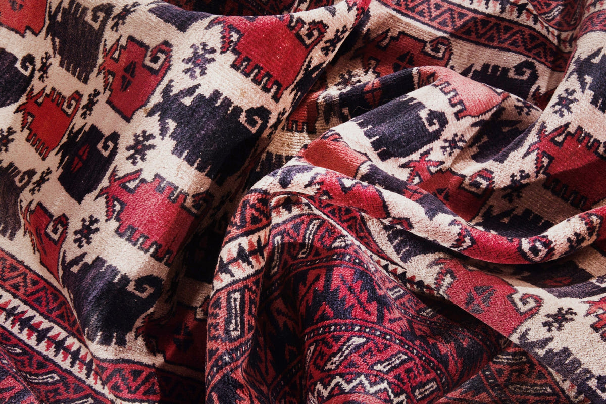 3047, Persian Baluch Area Rug