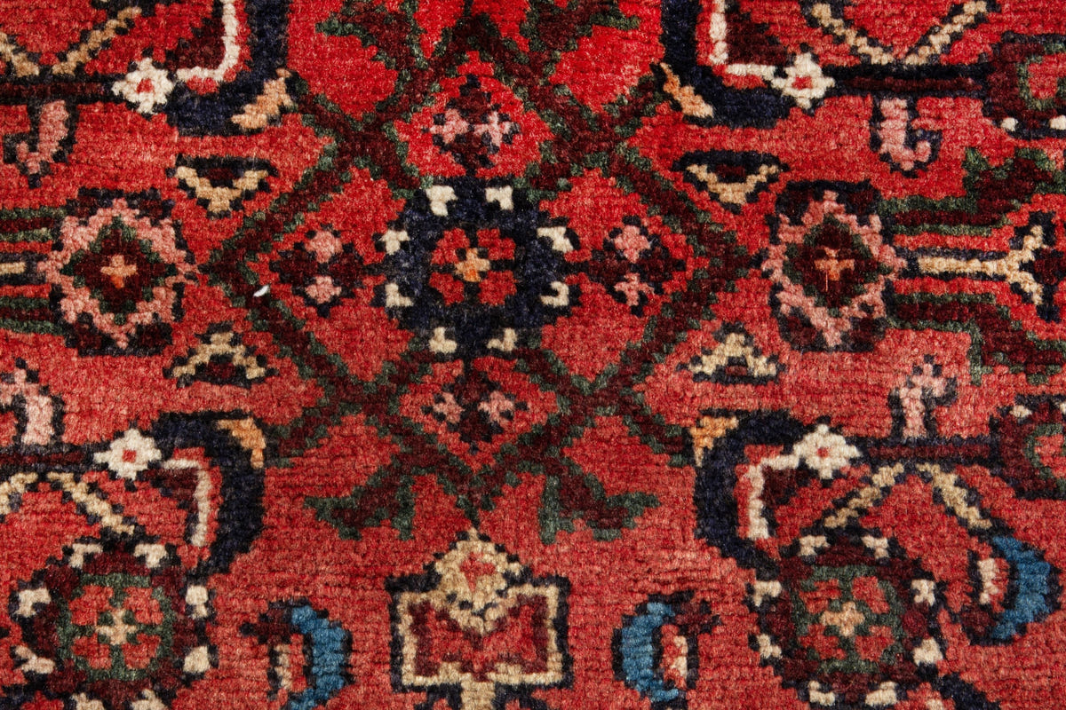 3091, Persian Hossein Abad Runner Rug