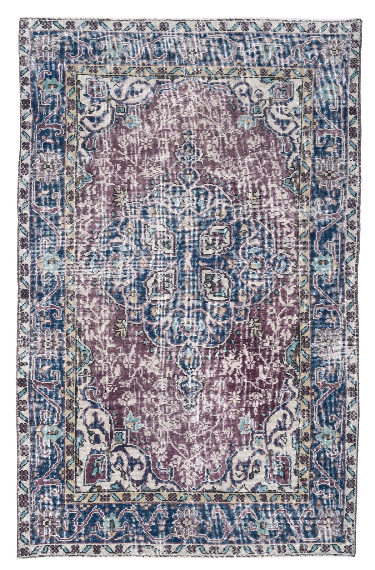 8404, Turkish Isparta Area Rug
