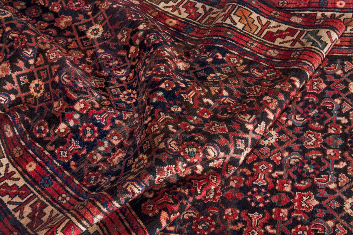 3131, Persian Hamadan Area Rug