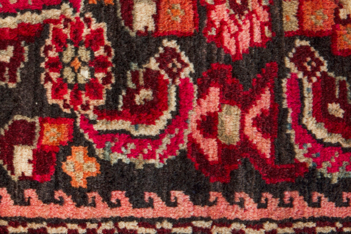 3134, Persian Ardabil Runner Rug