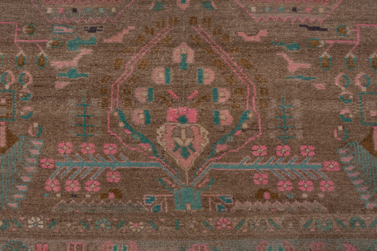 3374, Persian Lori Area Rug