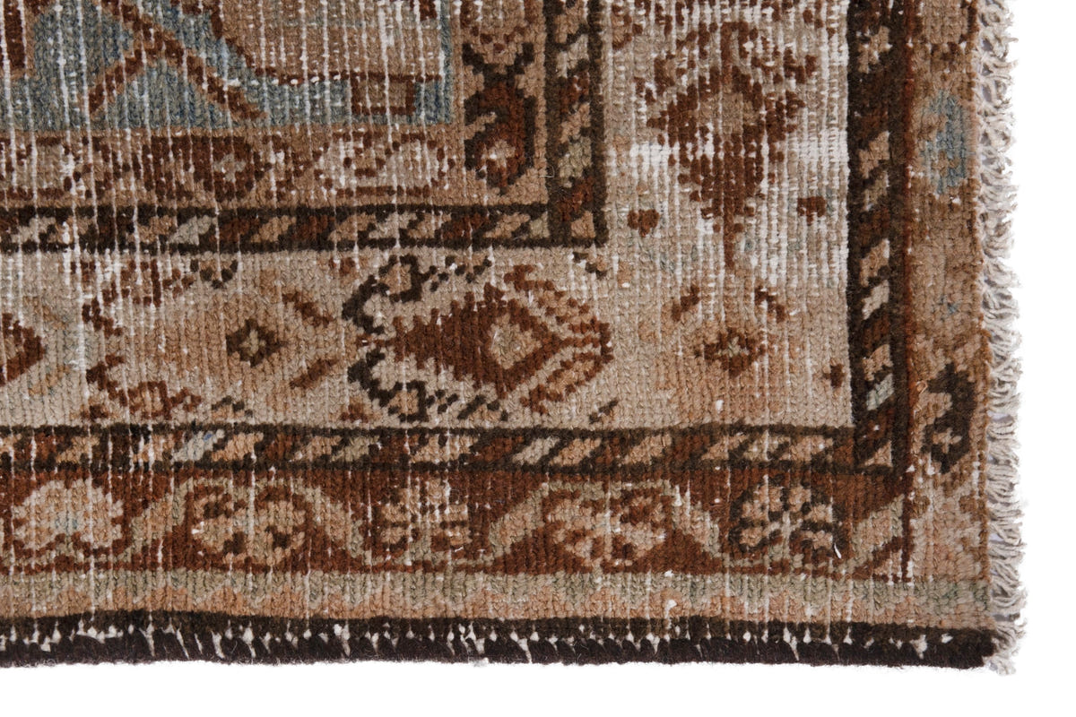 3414, Persian Borujerd Runner Rug
