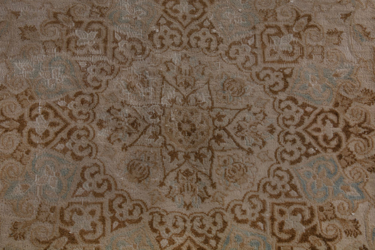 3481, Persian Nain Area Rug