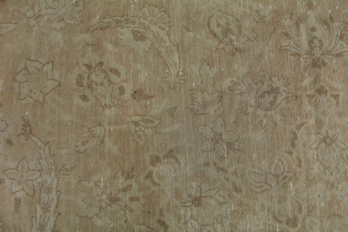 3483, Persian Kashan Oversized Rug