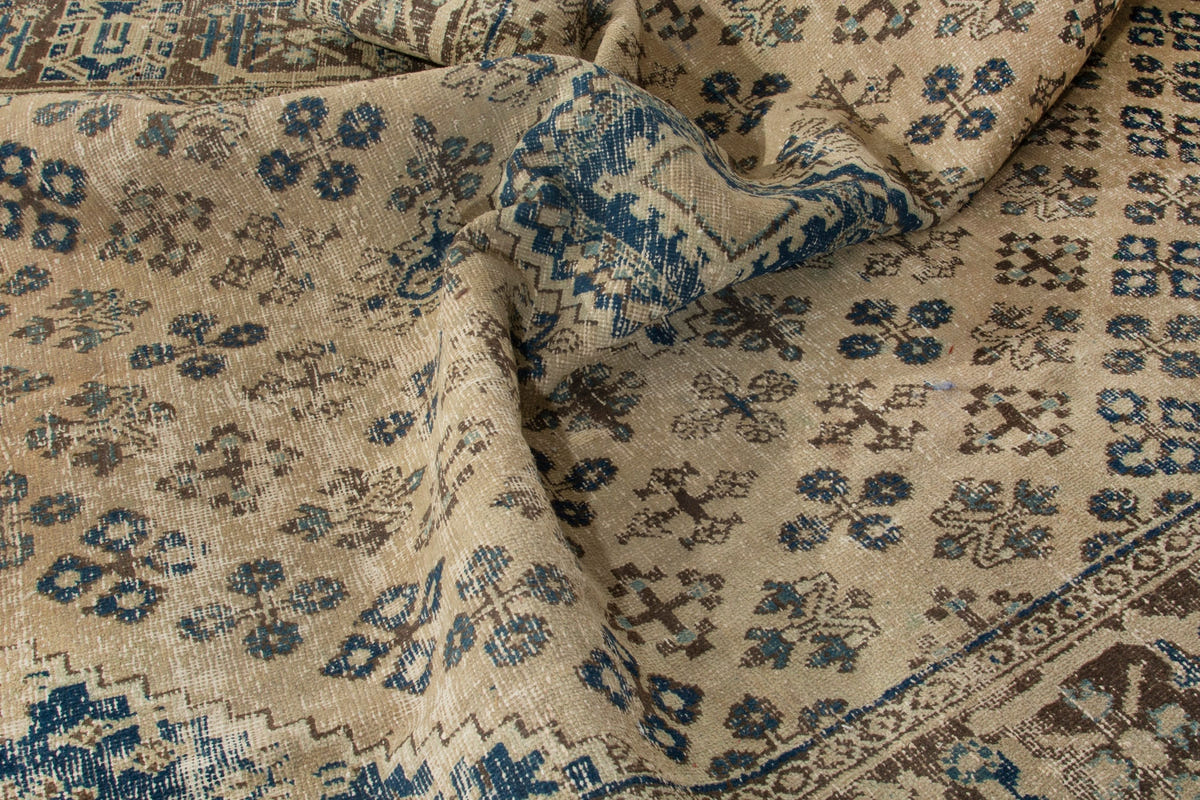 3497, Persian Hamadan Oversized Rug
