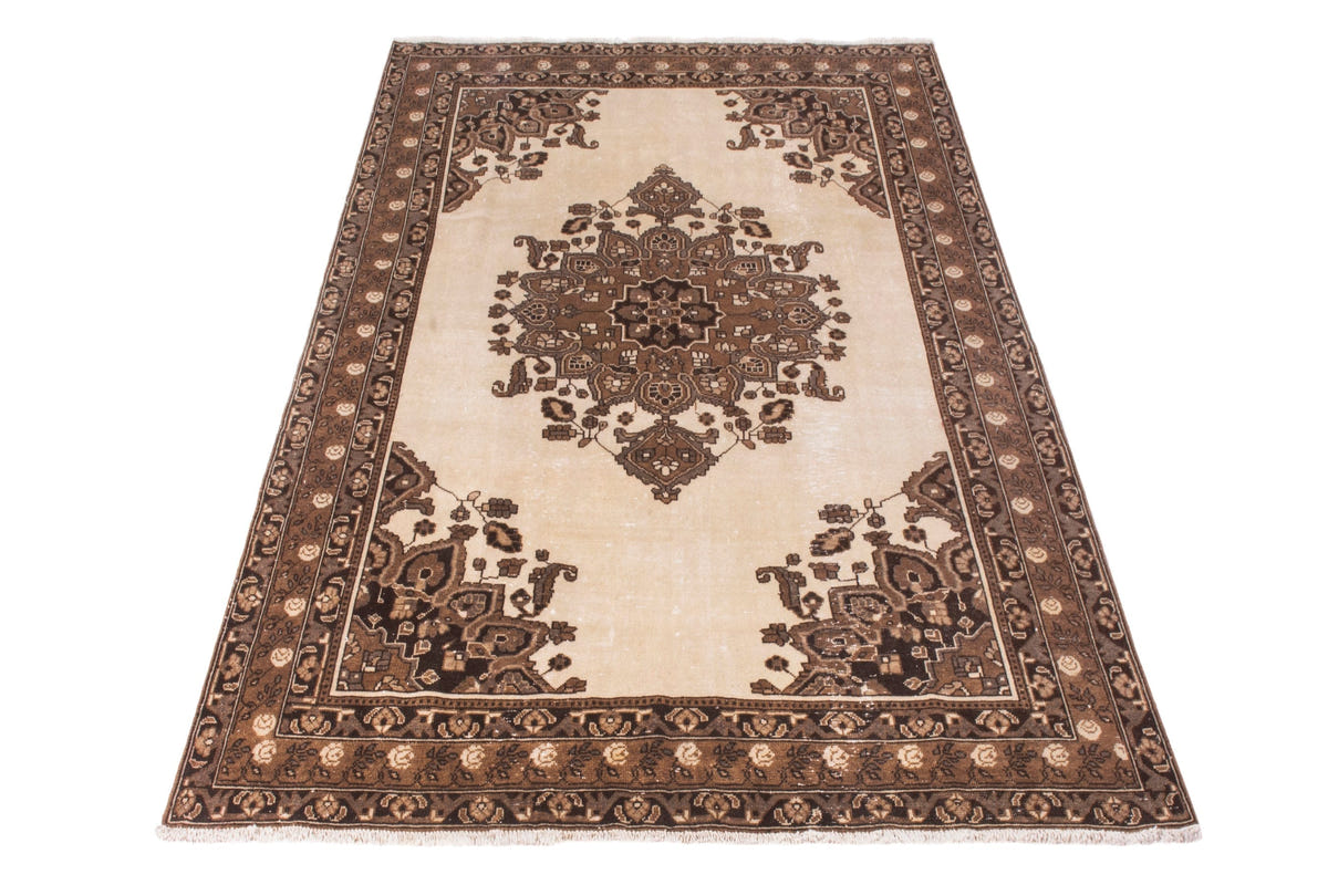 3522, Persian Ferdos Oversized Rug