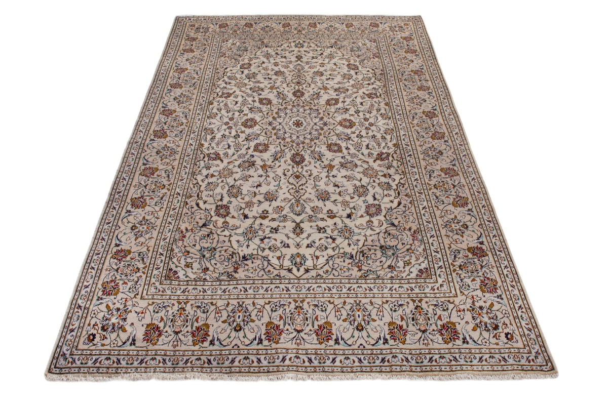 3524, Persian Kashan Area Rug