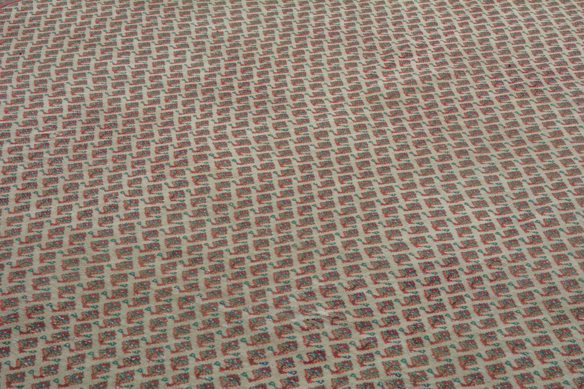 3529, Persian Arak Oversized Rug