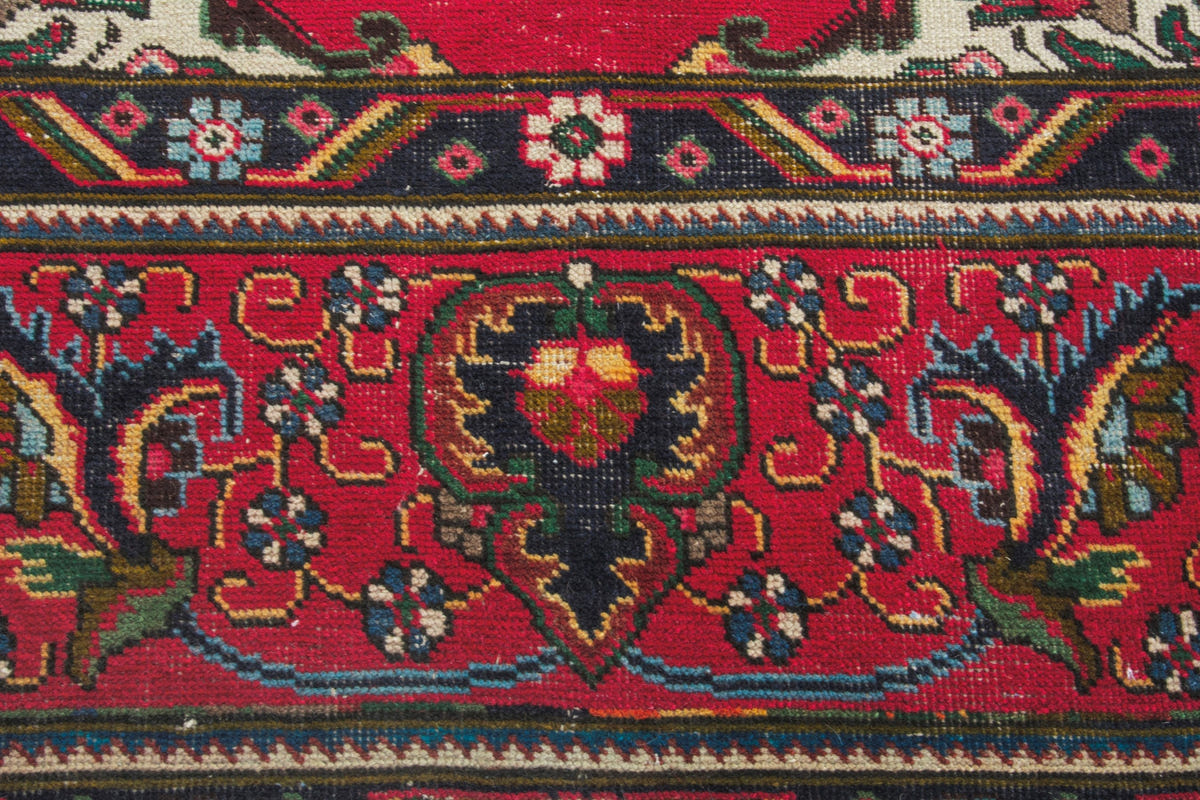 3533, Persian Tabriz Oversized Rug