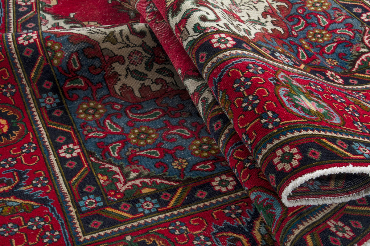 3533, Persian Tabriz Oversized Rug