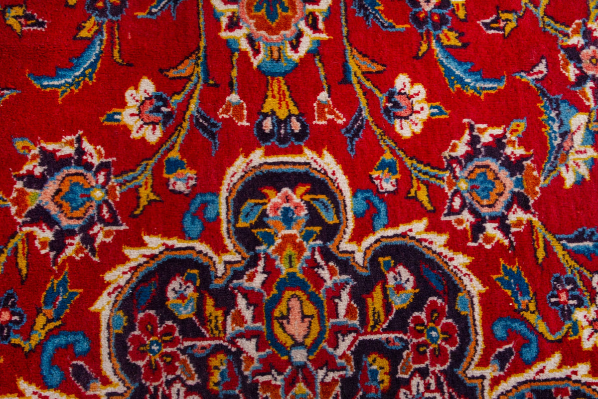 3557, Persian Kashan Oversized Rug