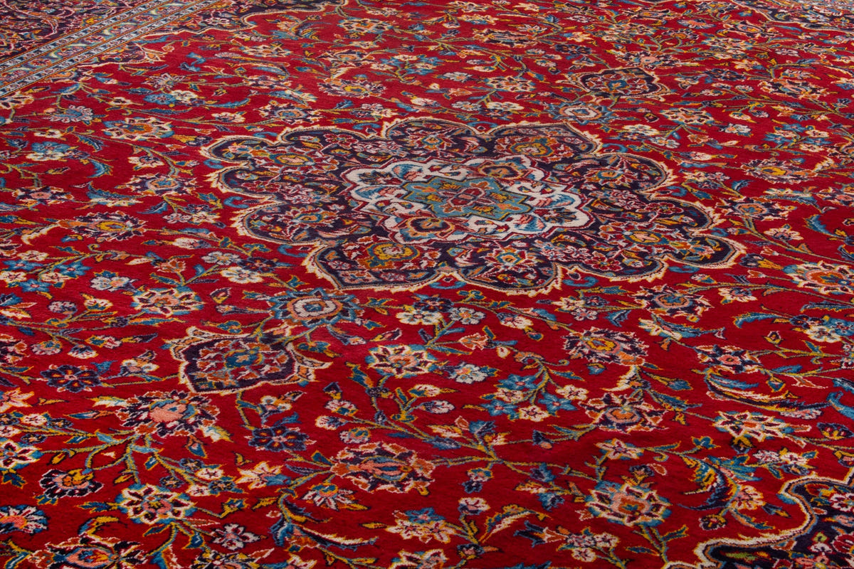 3557, Persian Kashan Oversized Rug