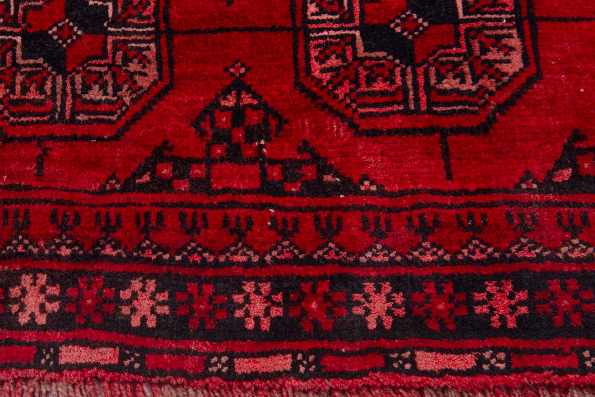 3646, Persian Baluch Rug