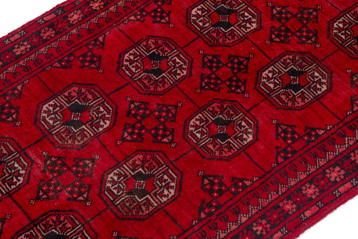 3646, Persian Baluch Rug