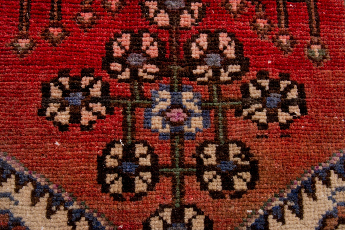 3658, Persian Zanjan Area Rug