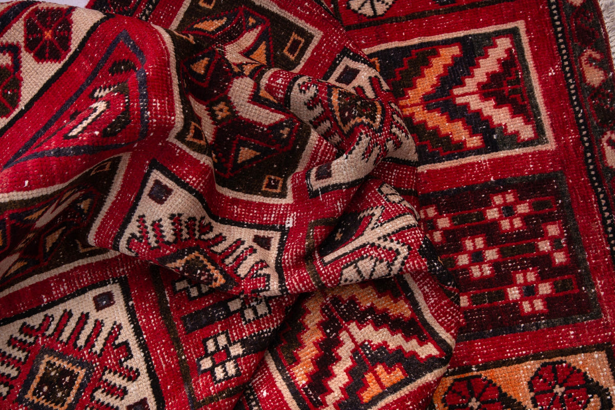3663, Persian Bakhtiari Area Rug