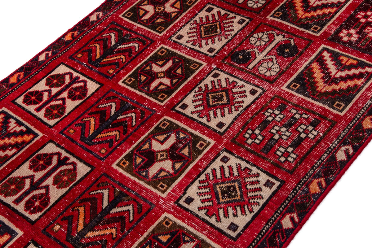 3663, Persian Bakhtiari Area Rug