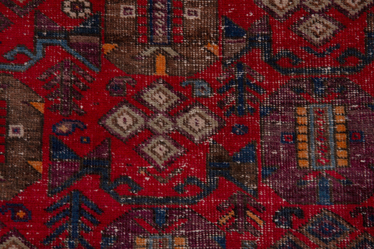3665, Persian Borujerd Area Rug