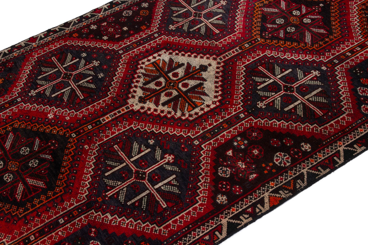 3673, Persian Shiraz Area Rug