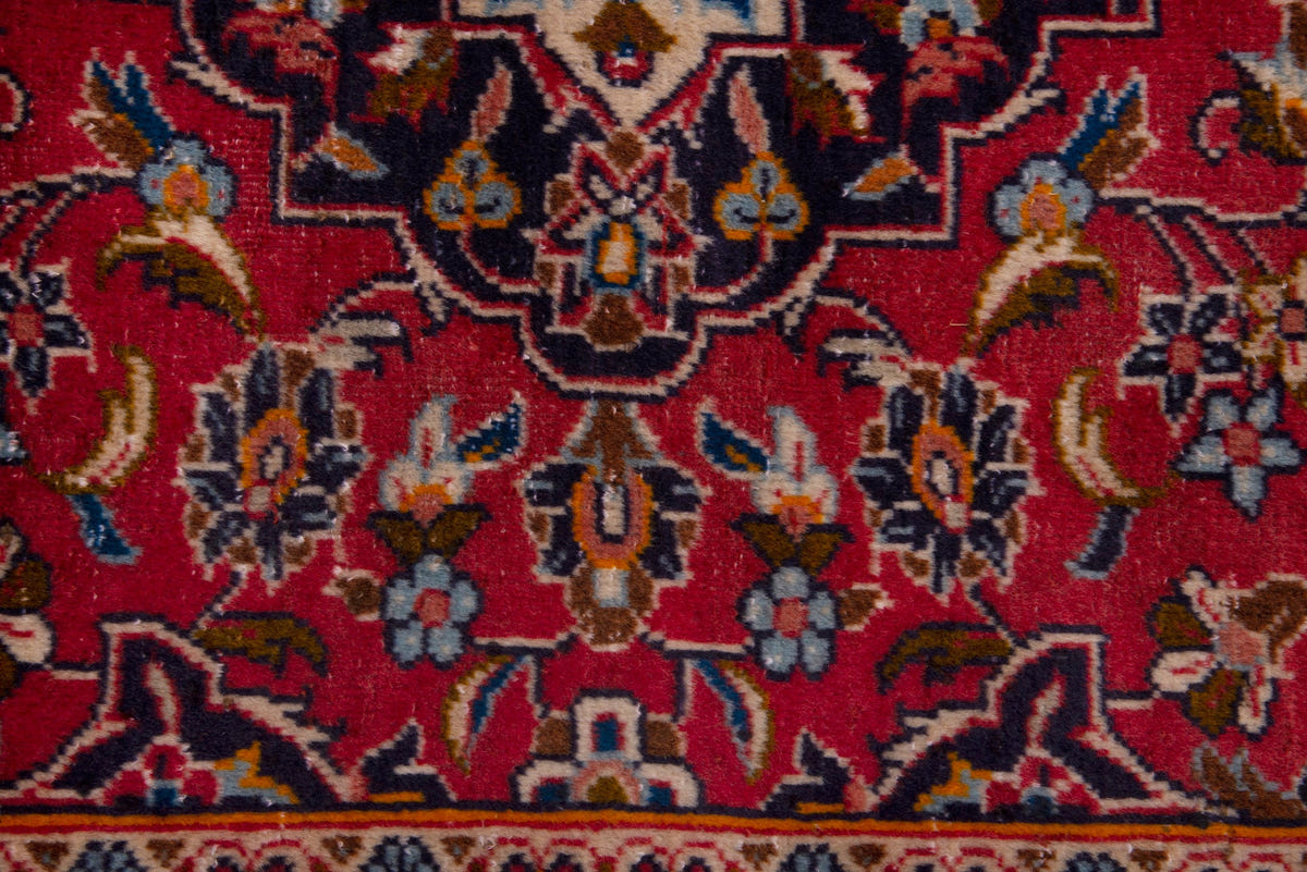 3780, Persian Kashan Mini Rug