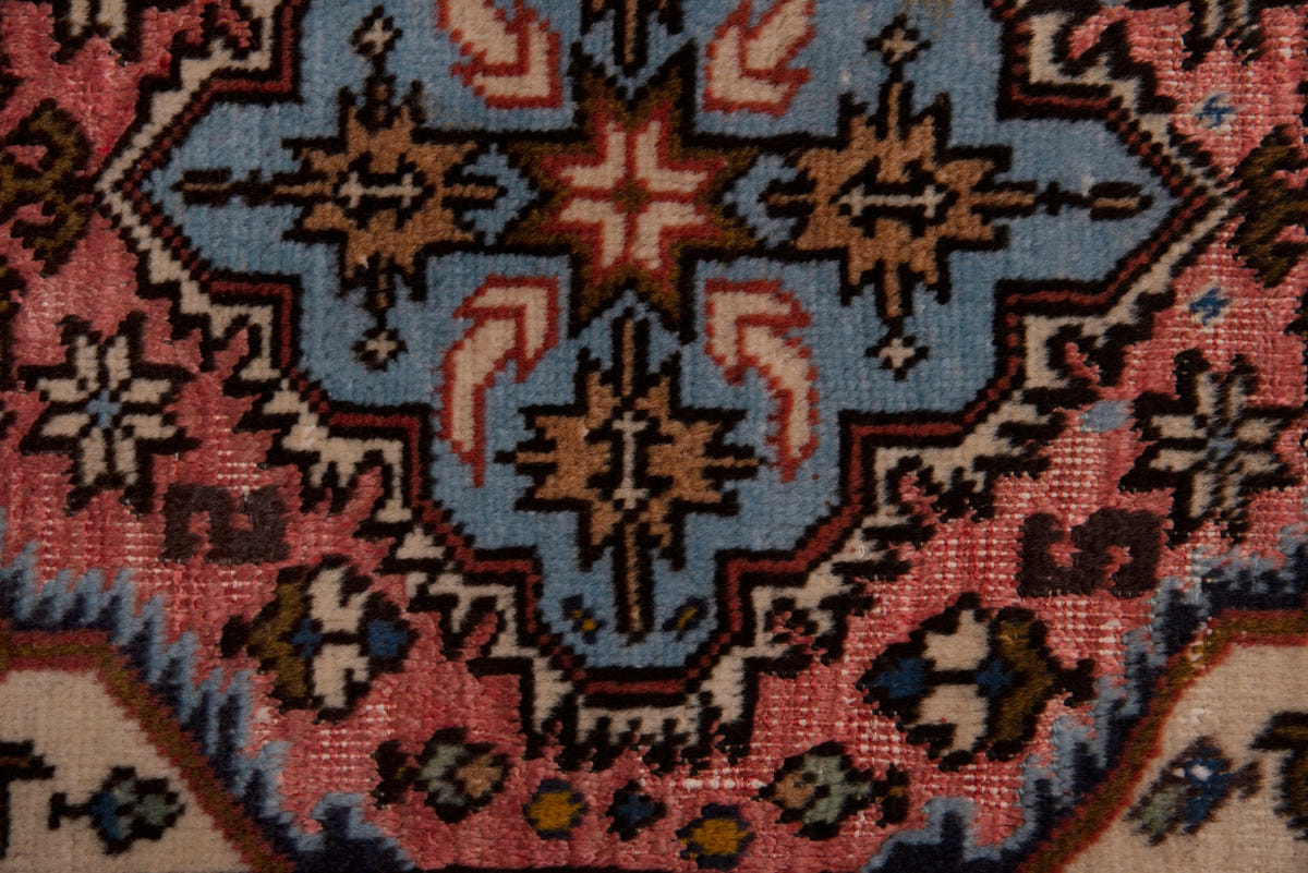 3889, Persian Ardabil Mini Rug