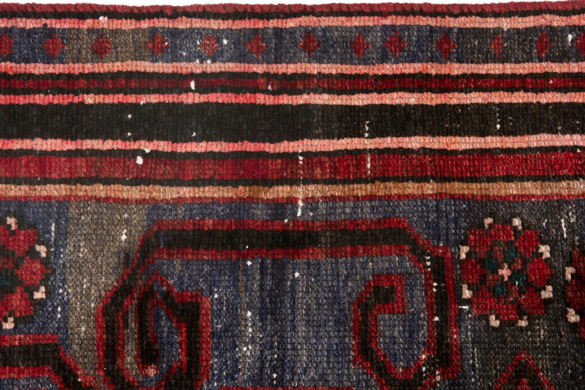 3916, Persian Zanjan Area Rug