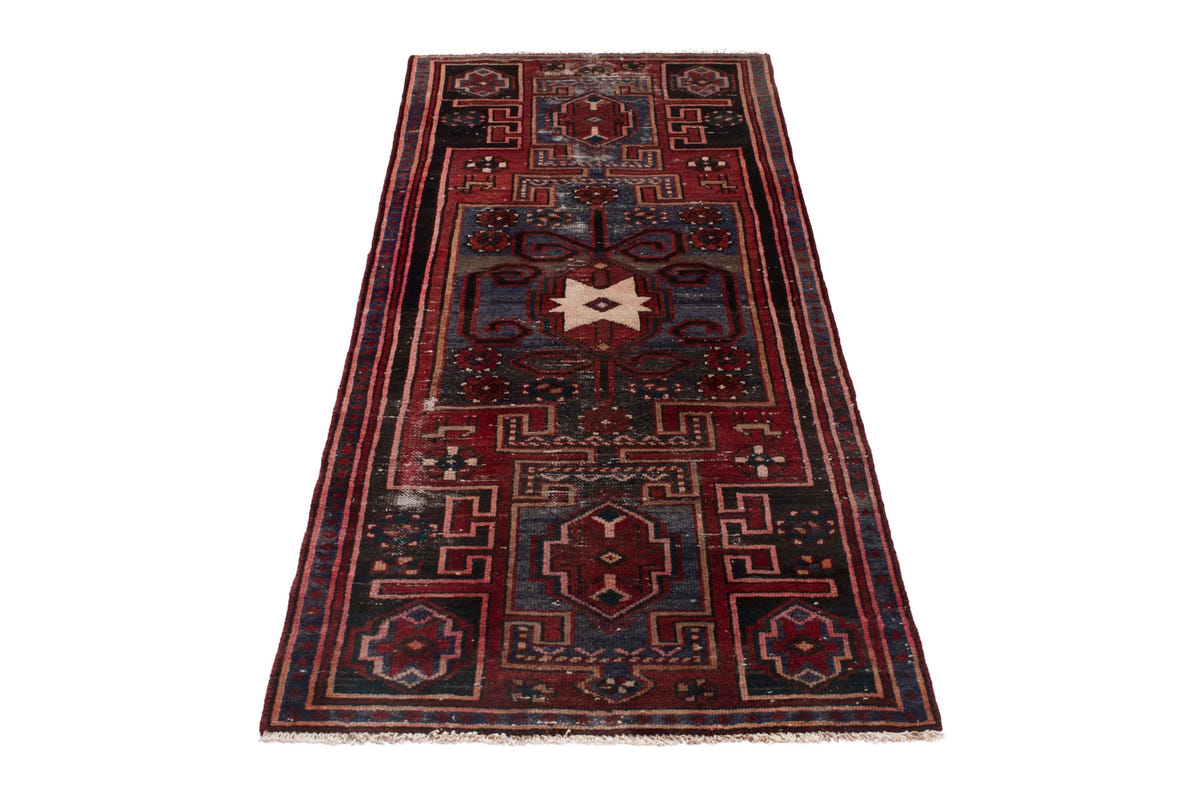 3916, Persian Zanjan Area Rug