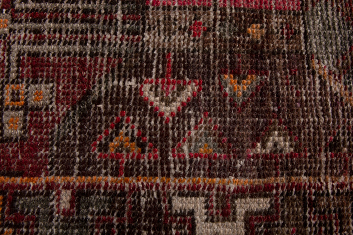 3920, Persian Bakhtiari Area Rug