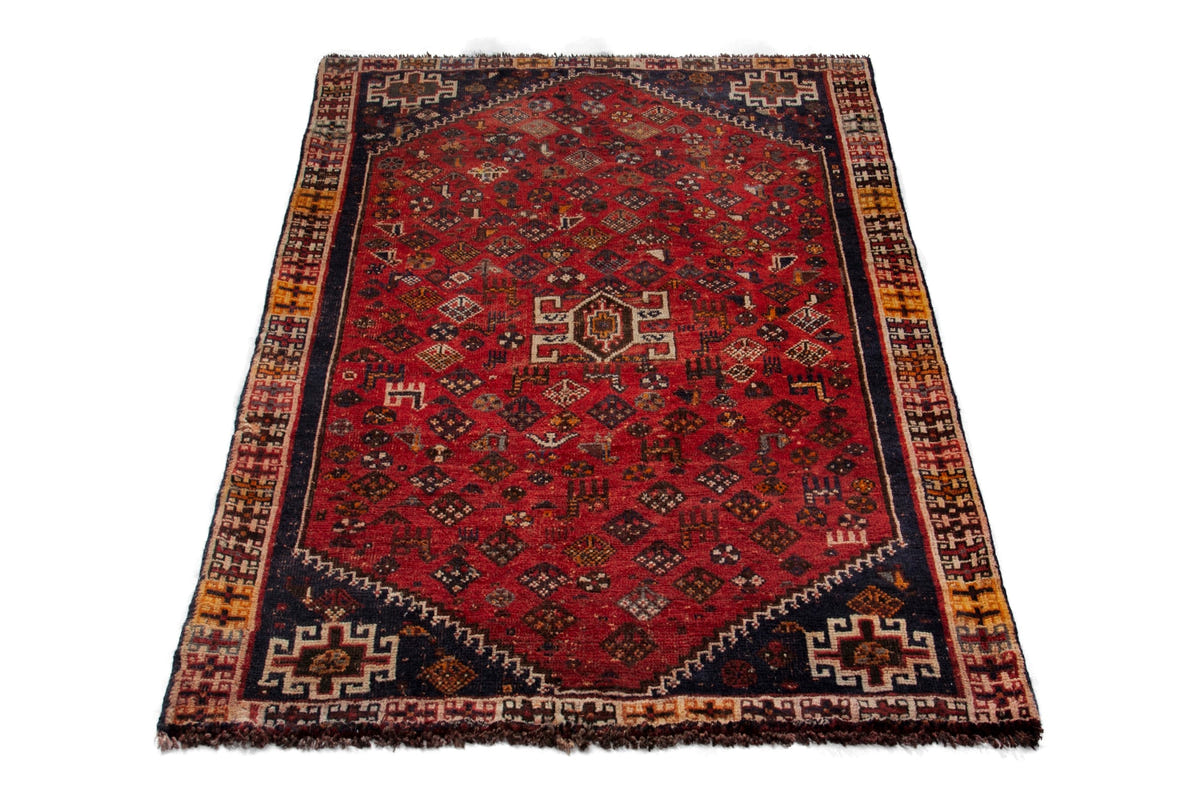 3942, Persian Shiraz Area Rug