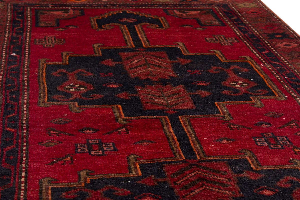 3963, Persian Zanjan Area Rug