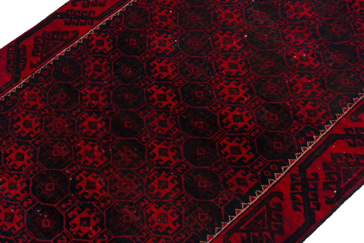4004, Persian Baluch Area Rug