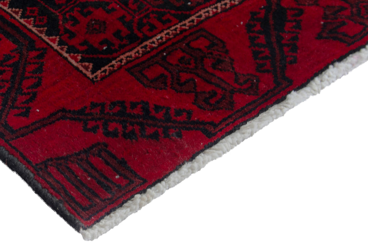 4004, Persian Baluch Area Rug