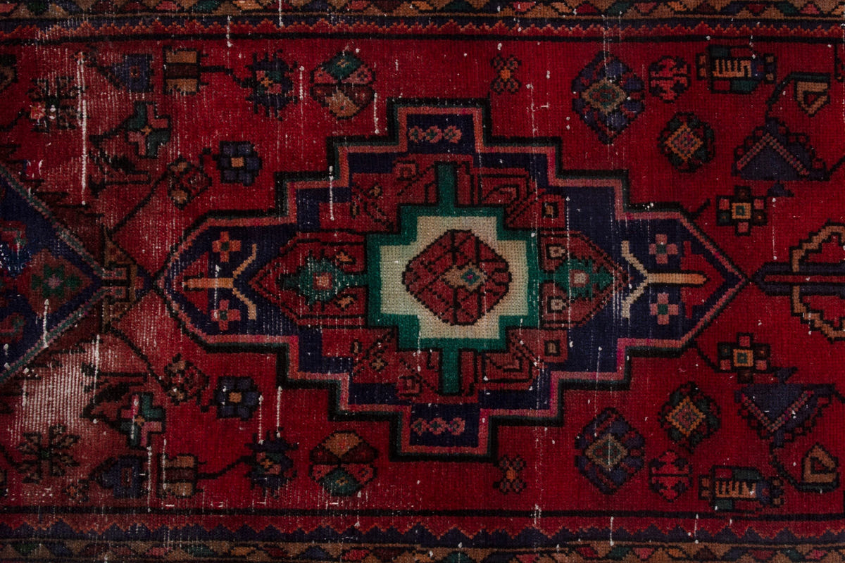 4039, Persian Hamadan Runner Rug