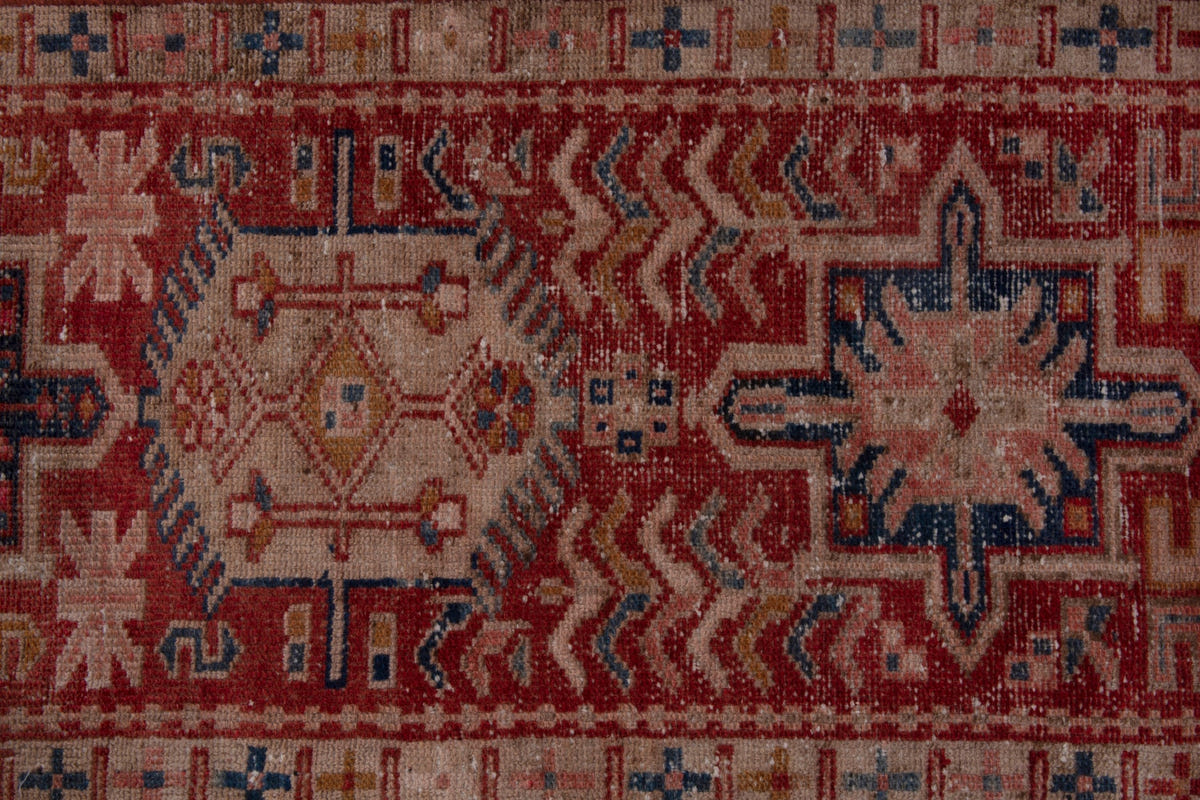 4041, Persian Gharajeh Runner Rug