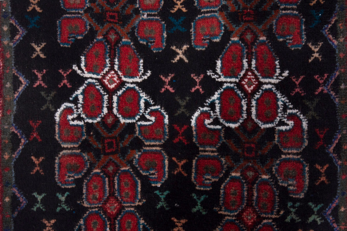 4056, Persian Sanandaj Runner Rug