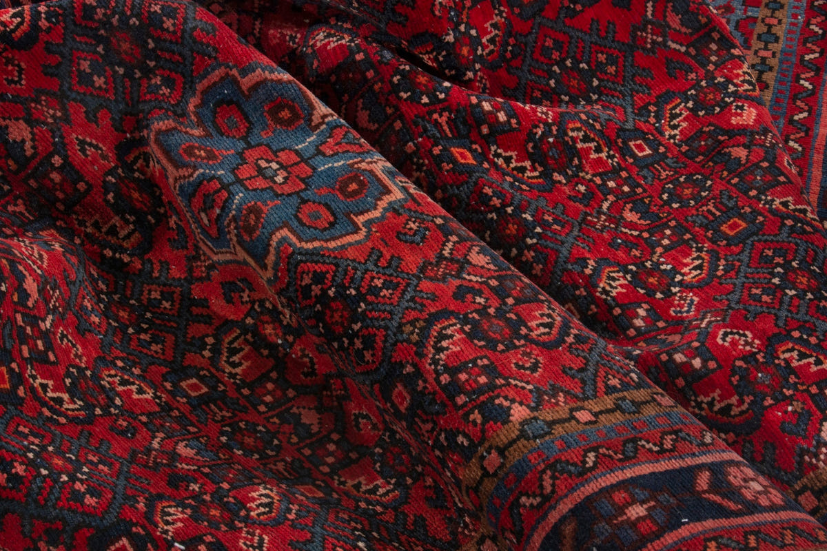 4066, Persian Hossein Abad Runner Rug