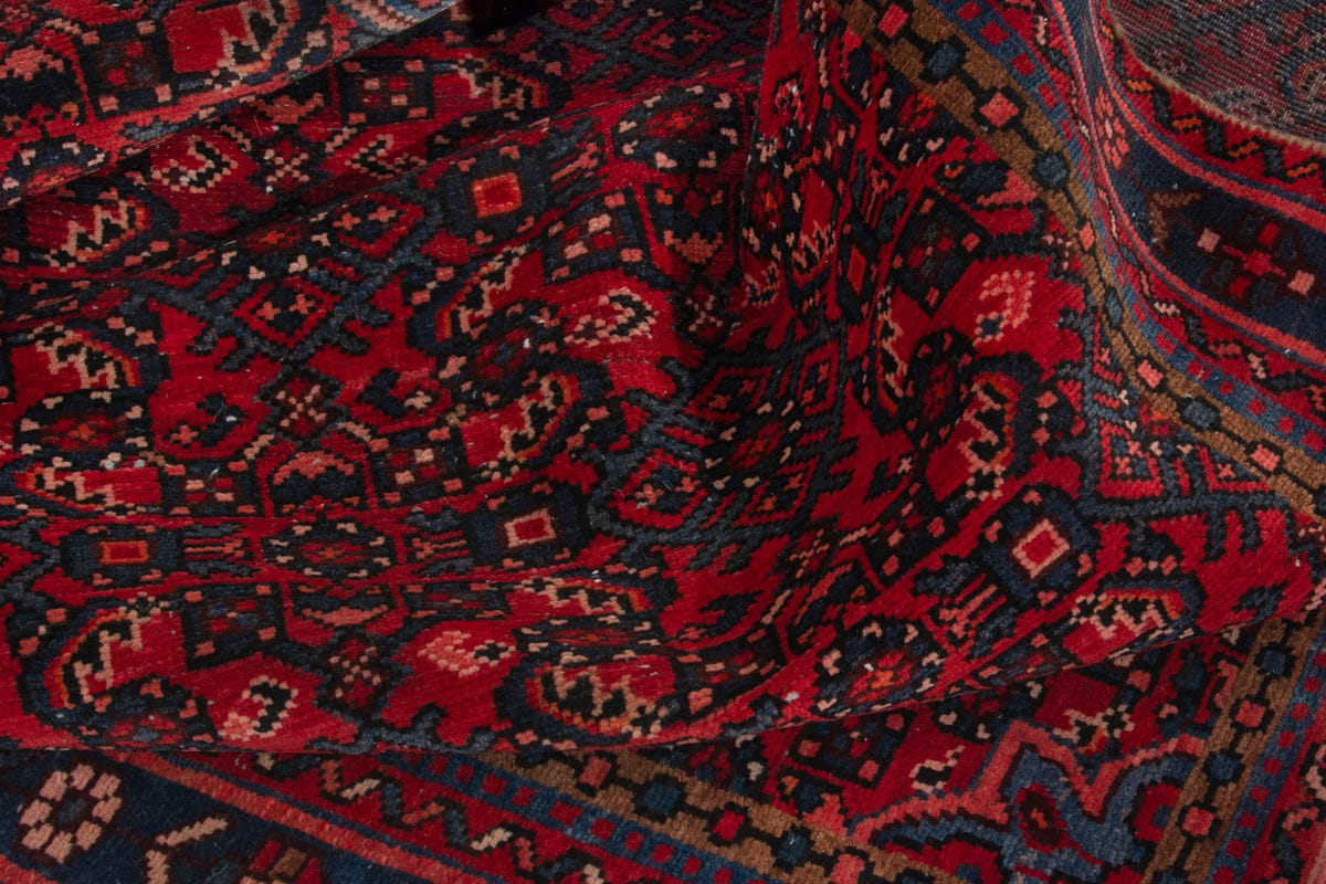 4066, Persian Hossein Abad Runner Rug