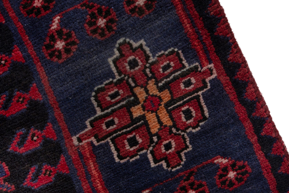 4080, Persian Saveh Runner Rug