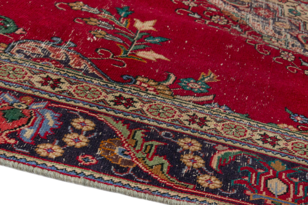 4086, Persian Tabriz Oversized Rug