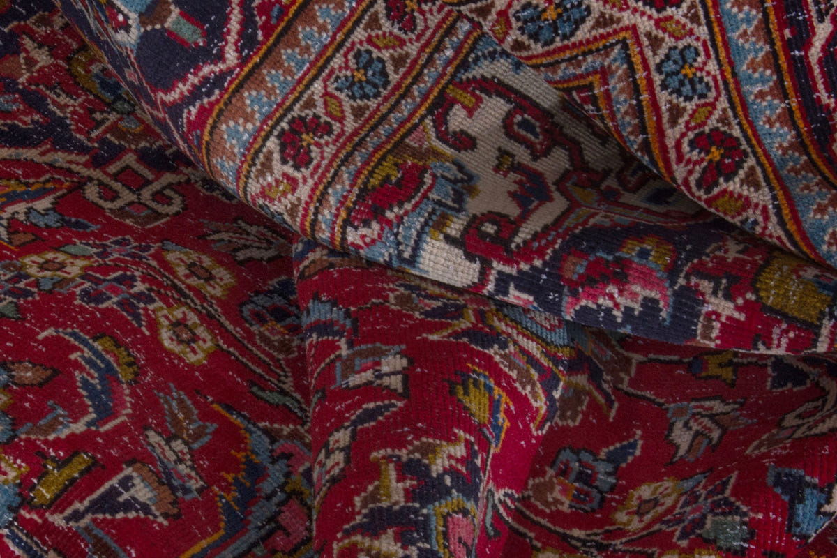 4105, Persian Kashan Oversized Rug