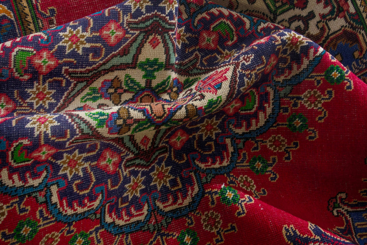 4111, Persian Tabriz Area Rug