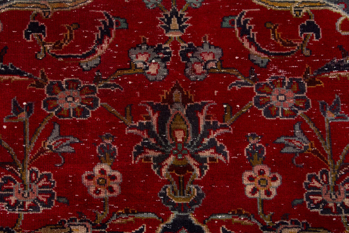 4142, Persian Kashan Oversized Rug