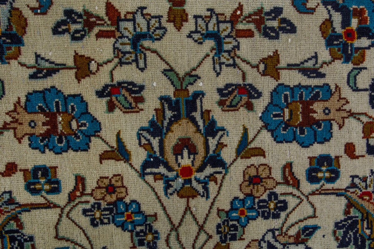 4149, Persian Kashan Oversized Rug