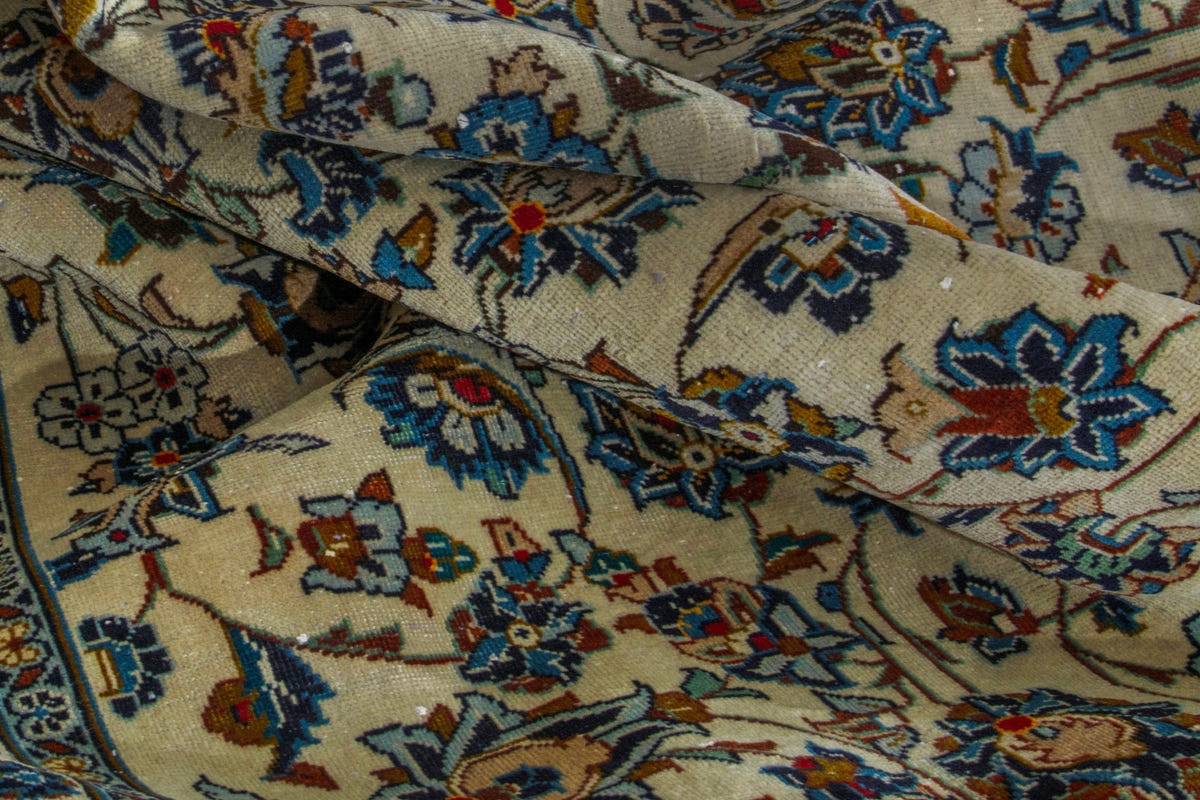 4149, Persian Kashan Oversized Rug